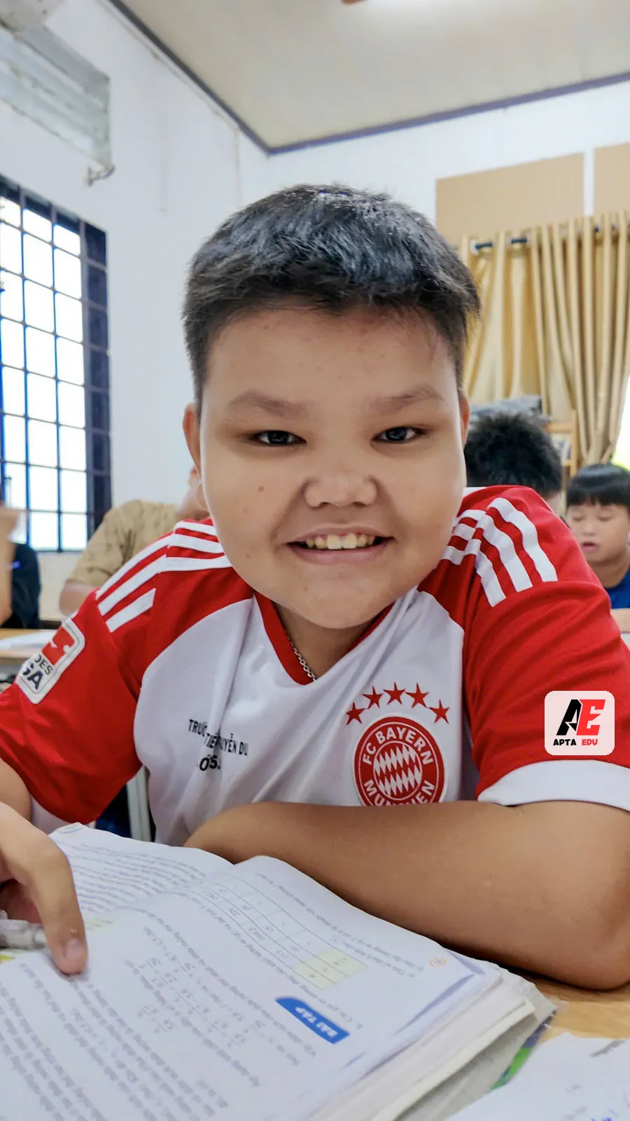 Học sinh tiểu học ôn thi vào lớp 6 tại APTA EDU